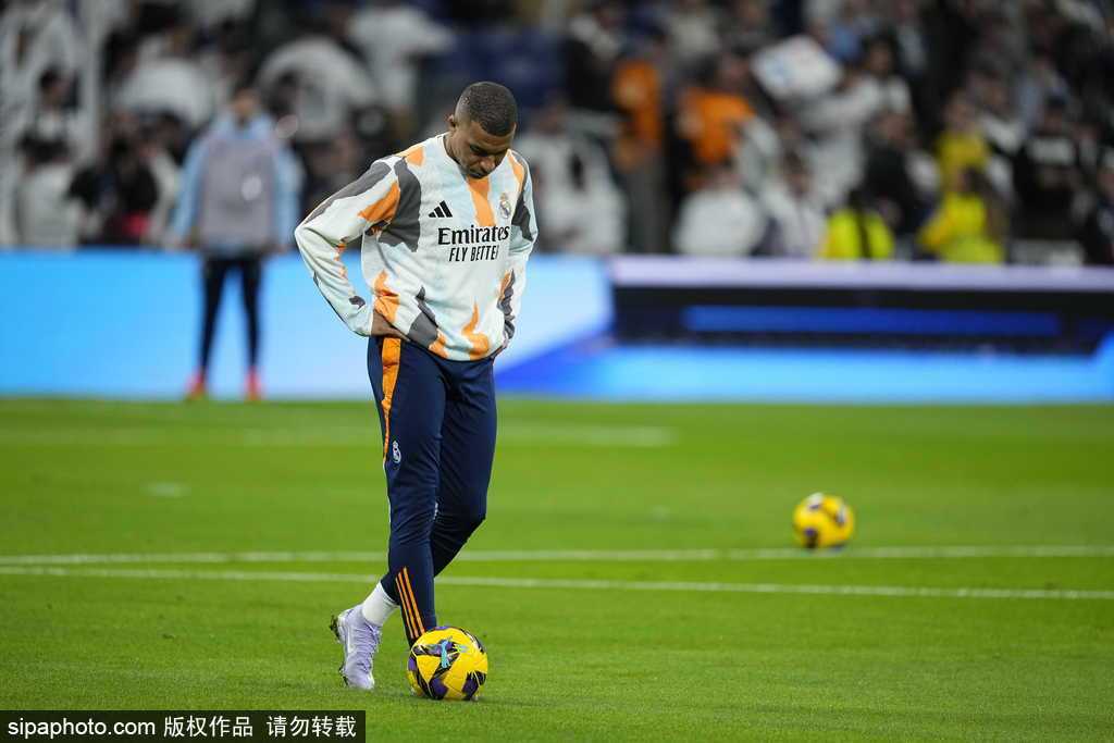 澳亚国际登录-罗马逆转皇马，挺进欧冠半决赛