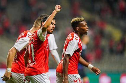 澳亚国际登录-慕尼黑足球联赛：慕尼黑女足零封门兴格拉德巴赫队，豪取胜利的简单介绍