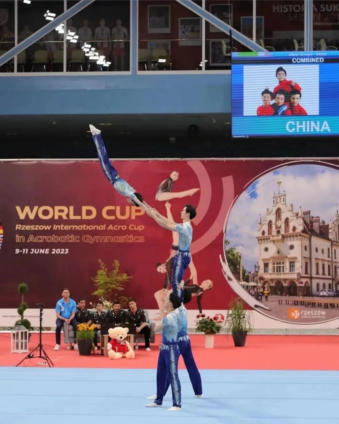 澳亚国际手游官网-关于欧洲运动员夺魁，拉开分数差距的信息