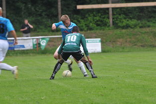 澳亚国际app-河床冲击冠军，锋线磨合进入关键期